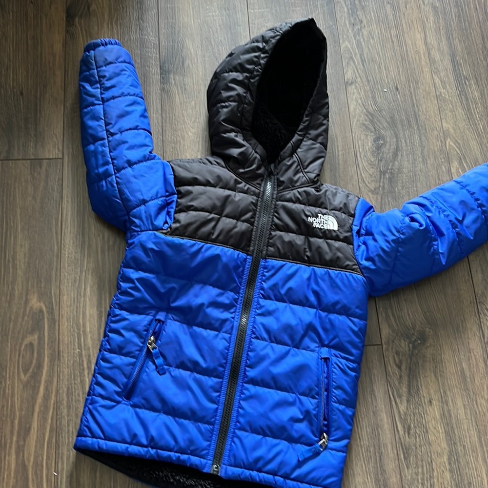 Boys northface thermal jacket